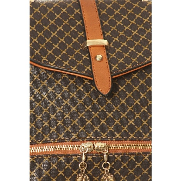 ❌1 LEFT❌NWT- MUST HAVE LTHR FRONT FLAP  BACKPACK - Picture 3 of 4